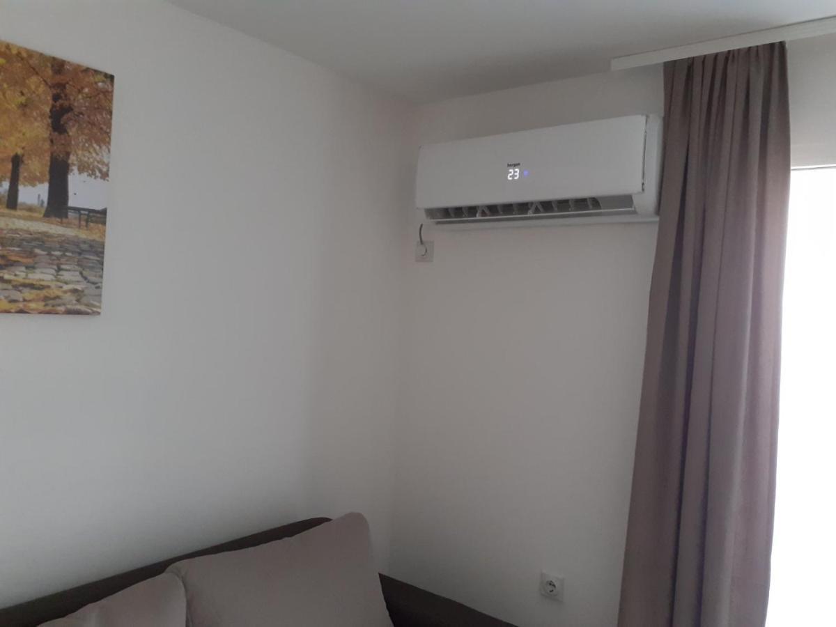Apartman Nena Pirot Exterior photo