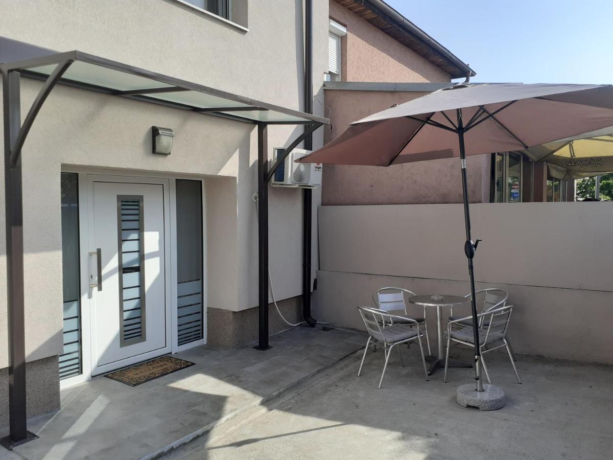 Apartman Nena Pirot Exterior photo