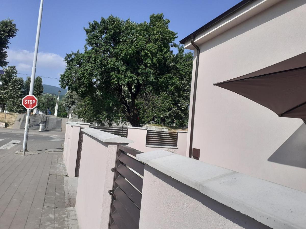 Apartman Nena Pirot Exterior photo